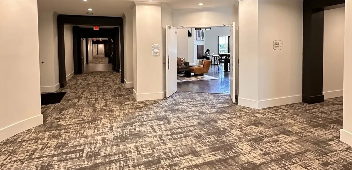 Corridor carpet, after renovation