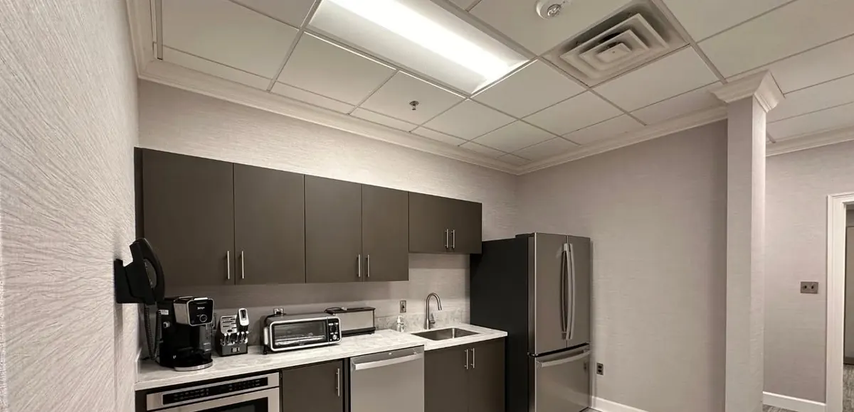 Kitchenette, after renovation