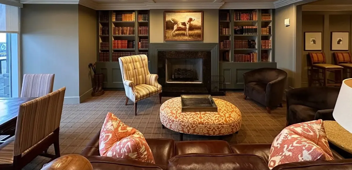 Library lounge, before renovation